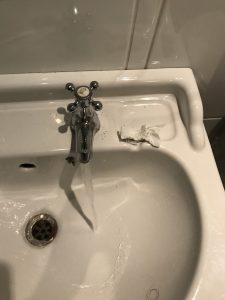 how to fix a loose tap