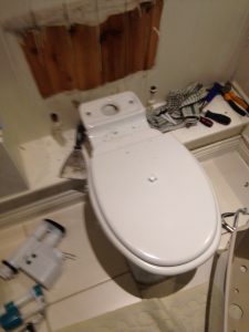 replacing toilet cistern