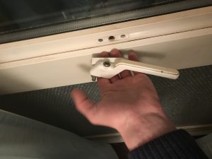 Positioning the window handle lock 