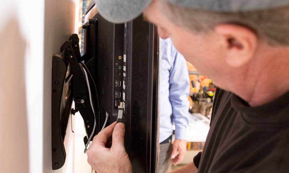 Tv installation service , wall mount tv installation