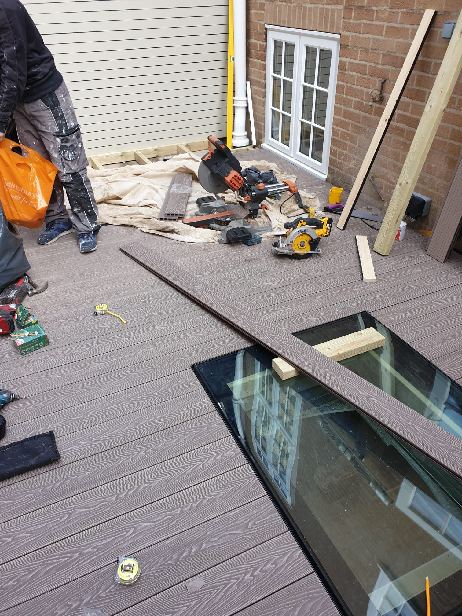 Decking service London 